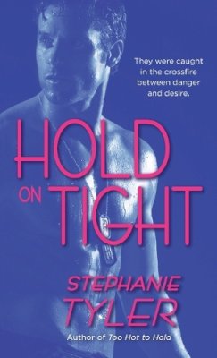 Stephanie Tyler - Hold on Tight - 9780440244363 - V9780440244363