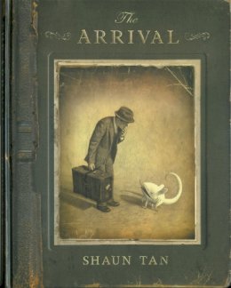 Shaun Tan - The Arrival - 9780734415868 - V9780734415868