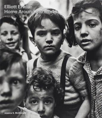 Elliott Erwitt - Elliott Erwitt: Home Around the World - 9781597113694 - V9781597113694