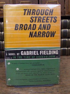 Gabriel Fielding - Through Streets Broad and Narrow - B0000CKQVH - KHS1004268