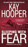Kay Hooper - Sleeping with Fear - 9780553586008 - KST0033088