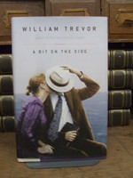 William Trevor - A Bit on the Side - 9780670033430 - KEX0273967